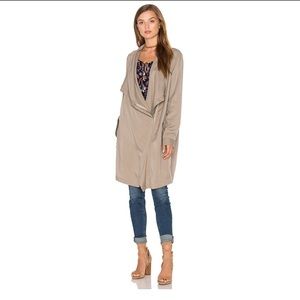 BB Dakota duster, trench jacket